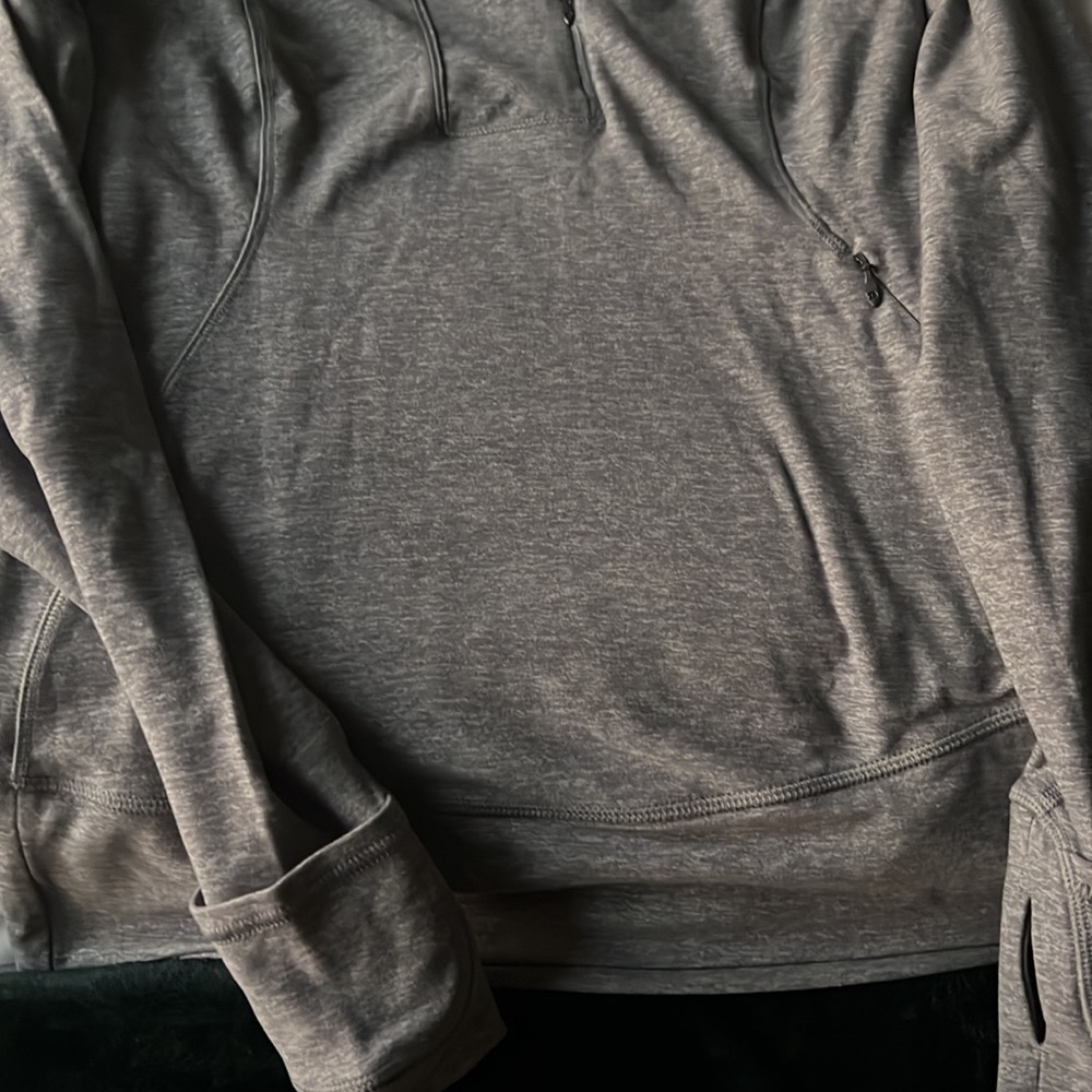 Lululemon Pullover - Picture 2 of 9
